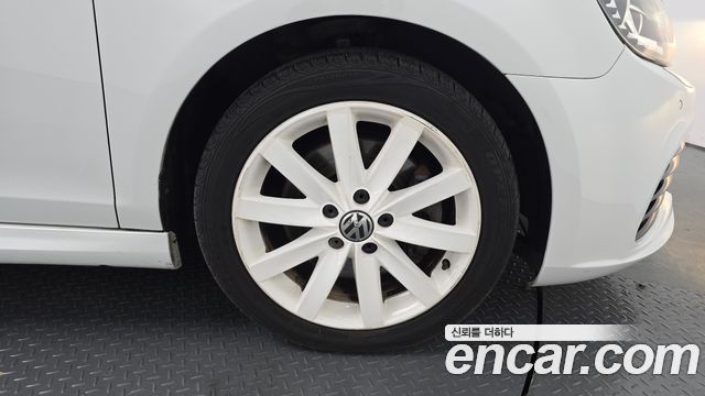 Volkswagen Golf (VI) 2.0 TDI Cabriolet 2013 — фото 21