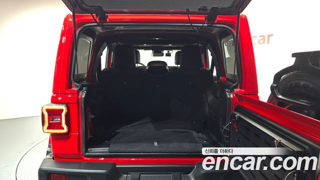 Jeep Wrangler (JL) 2.0 Sahara 4Door 2024 — фото 18