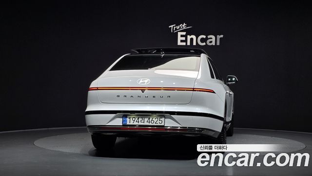 Hyundai Grandeur Hybrid (GN7) Calligraphy 2025 — фото 4