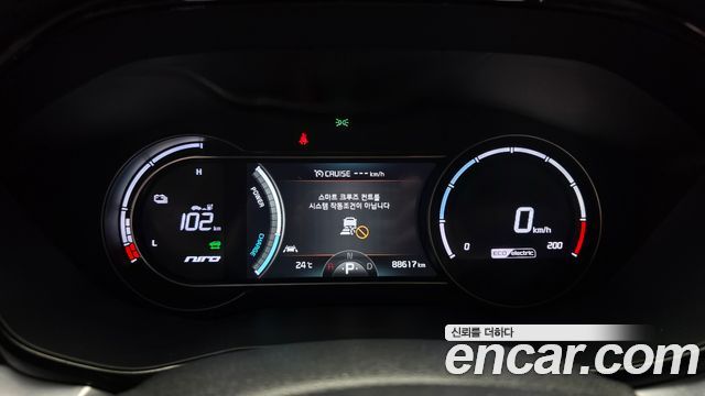 Kia Niro EV Prestige 2022 — фото 8