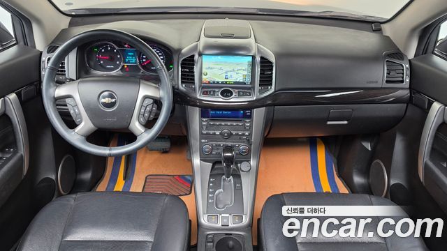 Chevrolet Captiva 4WD LTZ 2015 — фото 7