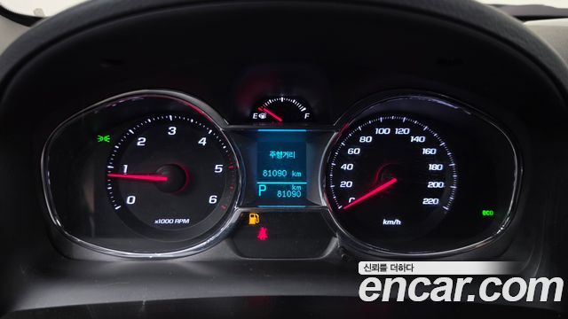 Chevrolet Captiva 4WD LTZ 2015 — фото 8