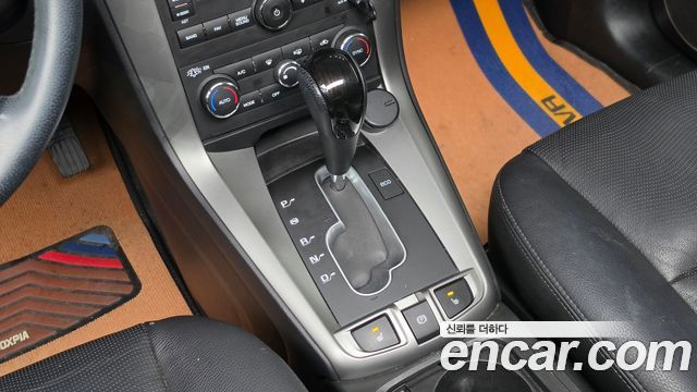 Chevrolet Captiva 4WD LTZ 2015 — фото 9