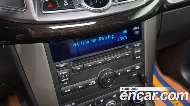 Chevrolet Captiva 4WD LTZ 2015 — фото 17