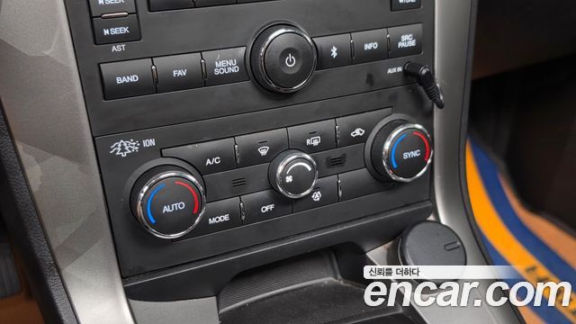 Chevrolet Captiva 4WD LTZ 2015 — фото 28