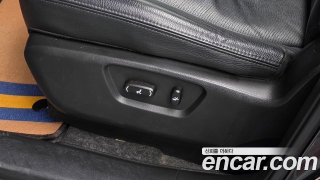 Chevrolet Captiva 4WD LTZ 2015 — фото 29