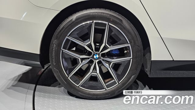 BMW 5 Series (G60) 523d M Sport 2025 — фото 5