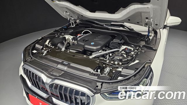 BMW 5 Series (G60) 523d M Sport 2025 — фото 6
