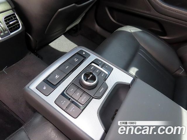 Genesis G80 3.3 GDI Luxury 2018 — фото 20
