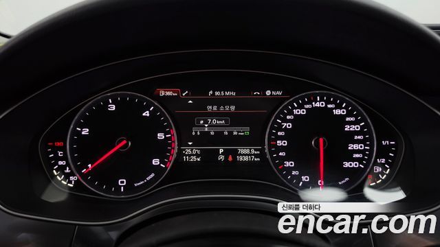 Audi A6 2.0 TDI Dynamic C7 2014 — фото 8