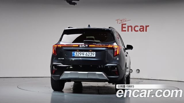 Kia Seltos Gasoline 2.0 2WD Signature 2023 — фото 4