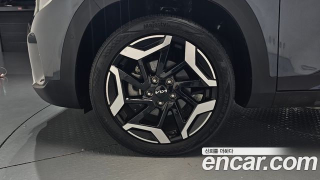 Kia Seltos Gasoline 2.0 2WD Signature 2023 — фото 5