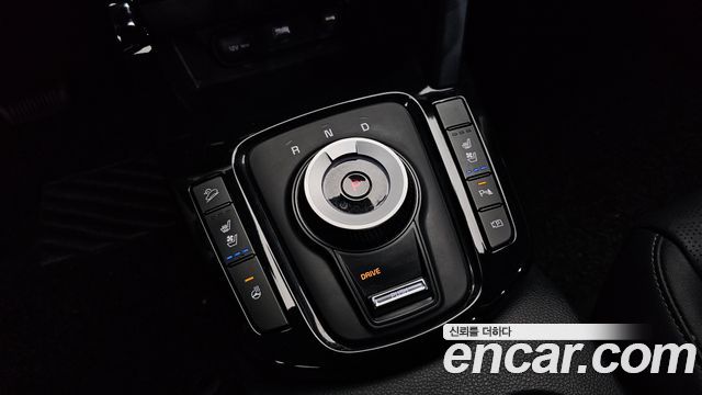 Kia Seltos Gasoline 2.0 2WD Signature 2023 — фото 9