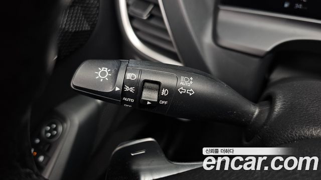 Kia Seltos Gasoline 2.0 2WD Signature 2023 — фото 18
