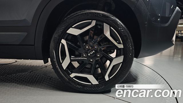 Kia Seltos Gasoline 2.0 2WD Signature 2023 — фото 21