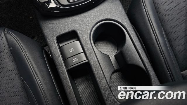 Kia Seltos Gasoline 2.0 2WD Signature 2023 — фото 33