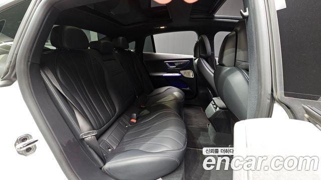 Mercedes-Benz EQE (V295) EQE350+ 2022 — фото 16