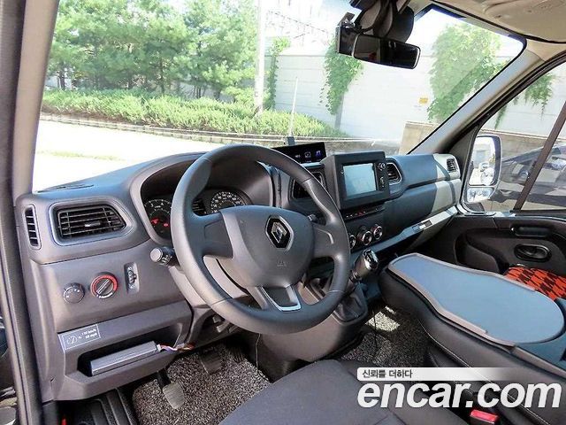 Renault Korea Master 2.3 13-Seater 2020 — фото 9