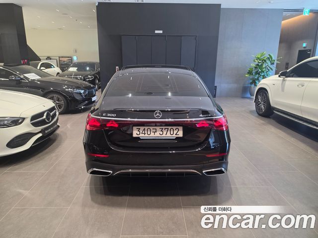 Mercedes-Benz E-Class (W214) E300 4MATIC AMG Line 2025 — фото 4