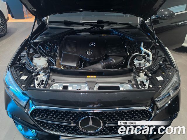 Mercedes-Benz E-Class (W214) E300 4MATIC AMG Line 2025 — фото 6