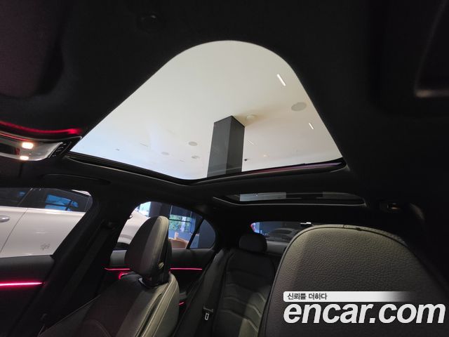 Mercedes-Benz E-Class (W214) E300 4MATIC AMG Line 2025 — фото 19