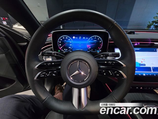Mercedes-Benz E-Class (W214) E300 4MATIC AMG Line 2025 — фото 23