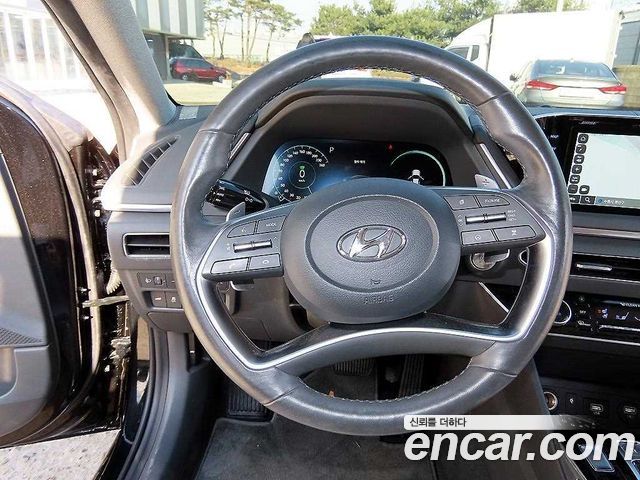 Hyundai Sonata Hybrid (DN8) Inspiration 2022 — фото 15