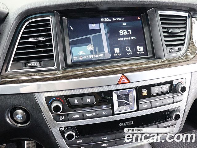 Genesis G80 3.3 GDI AWD Luxury 2019 — фото 8