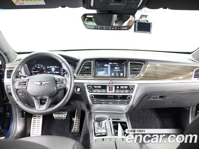 Genesis G80 3.3 GDI AWD Luxury 2019 — фото 16