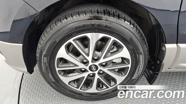 Hyundai Grand Starex Urban 9-Seater Exclusive 2021 — фото 5