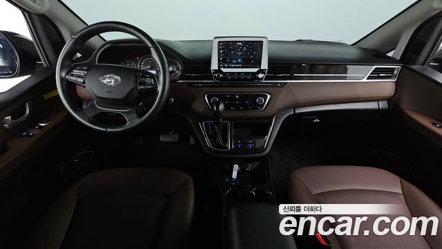 Hyundai Grand Starex Urban 9-Seater Exclusive 2021 — фото 7