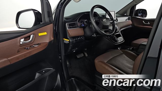 Hyundai Grand Starex Urban 9-Seater Exclusive 2021 — фото 10