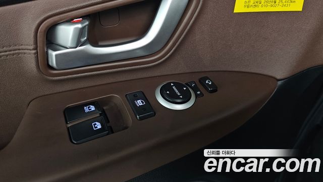 Hyundai Grand Starex Urban 9-Seater Exclusive 2021 — фото 30