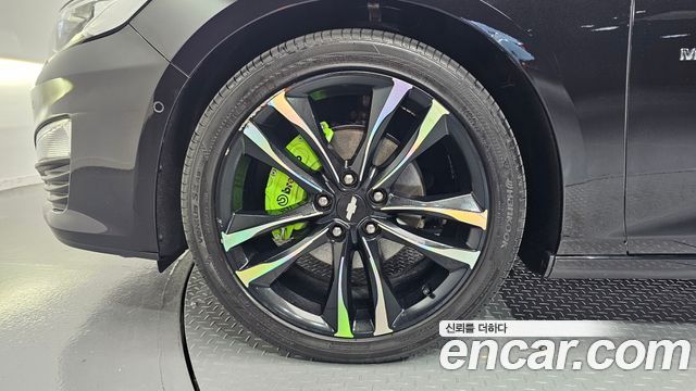Chevrolet Malibu 2.0 Turbo Perfect Black 2019 — фото 5