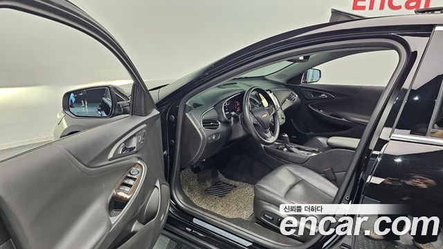 Chevrolet Malibu 2.0 Turbo Perfect Black 2019 — фото 10