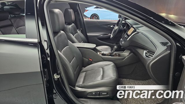 Chevrolet Malibu 2.0 Turbo Perfect Black 2019 — фото 26