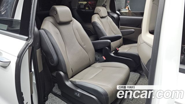 Kia Carnival (IV) Diesel 9-Seater Signature 2024 — фото 26