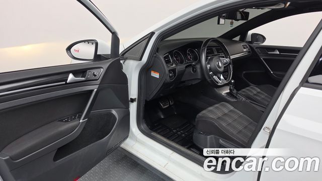 Volkswagen Golf (VII) 2.0 GTD Extreme Edition 2016 — фото 10