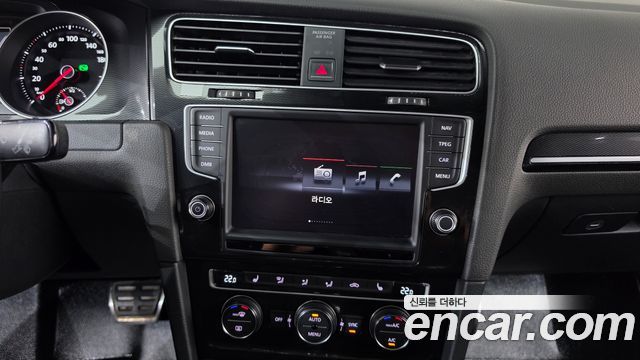 Volkswagen Golf (VII) 2.0 GTD Extreme Edition 2016 — фото 18