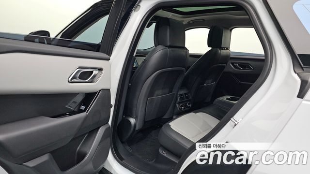 Land Rover Range Rover Velar 3.0 P400 Dynamic HSE 2024 — фото 11