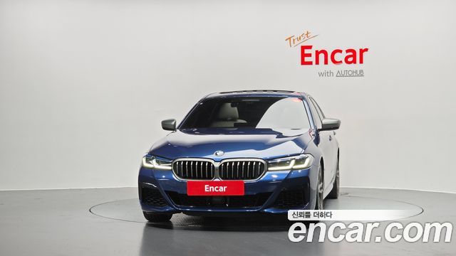BMW 5 Series (G30) M550i xDrive 2021 — фото 3