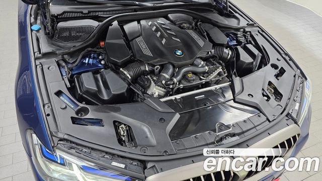 BMW 5 Series (G30) M550i xDrive 2021 — фото 6