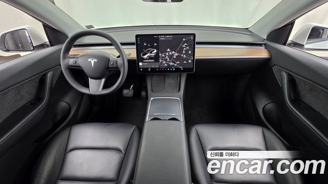 Tesla Model Y Standard Range RWD 2021 — фото 7
