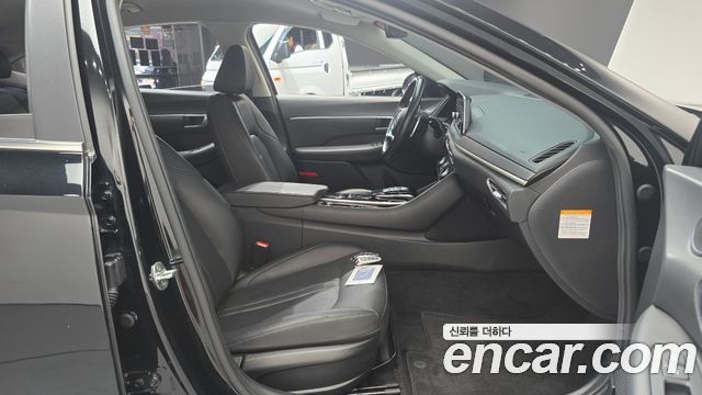 Hyundai Sonata Hybrid (DN8) Premium 2021 — фото 26
