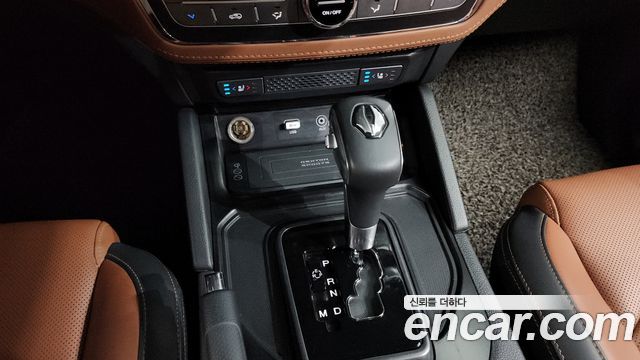 KG Mobility (SsangYong) Rexton Sports Khan Diesel 2.2 4WD Noblesse (5-Link) 2021 — фото 9