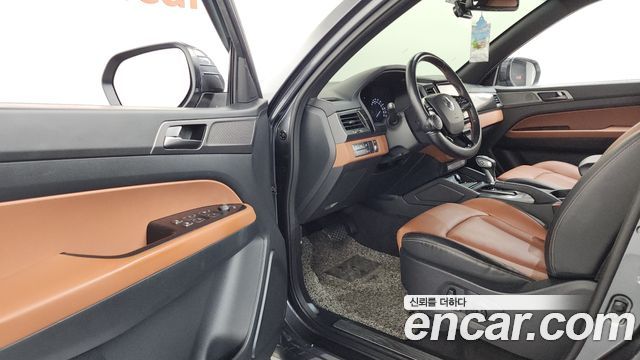 KG Mobility (SsangYong) Rexton Sports Khan Diesel 2.2 4WD Noblesse (5-Link) 2021 — фото 10