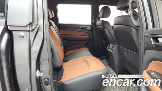 KG Mobility (SsangYong) Rexton Sports Khan Diesel 2.2 4WD Noblesse (5-Link) 2021 — фото 12
