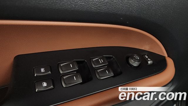 KG Mobility (SsangYong) Rexton Sports Khan Diesel 2.2 4WD Noblesse (5-Link) 2021 — фото 18
