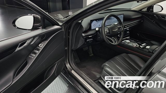 Genesis G80 (RG3) Gasoline 3.5 Turbo AWD 2025 — фото 10