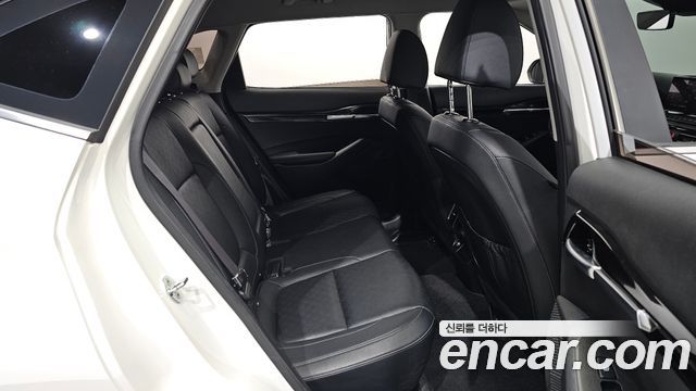 Kia Seltos Gasoline 1.6 Turbo 2WD Signature 2023 — фото 12